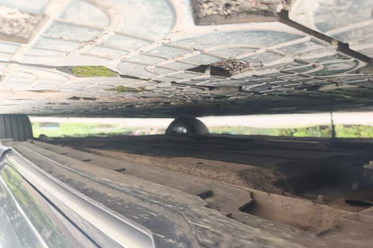 Used Geely Auto Preface 2025 Dongfang Yao 1.5TD Kunlun Edition Chassis Front Left