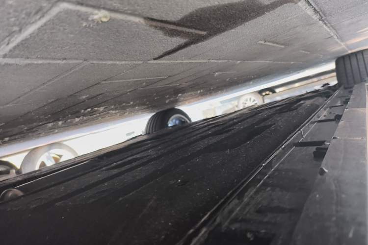 Used Geely Auto Preface 2025 Dongfang Yao 1.5TD Kunlun Edition Chassis Front Right
