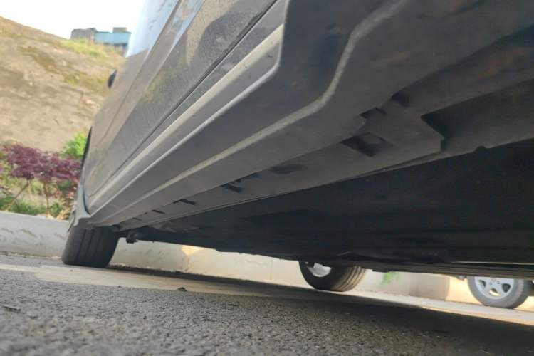 Used Geely Auto Preface 2025 Dongfang Yao 2.0TD Jin Chao Edition Chassis Front Right