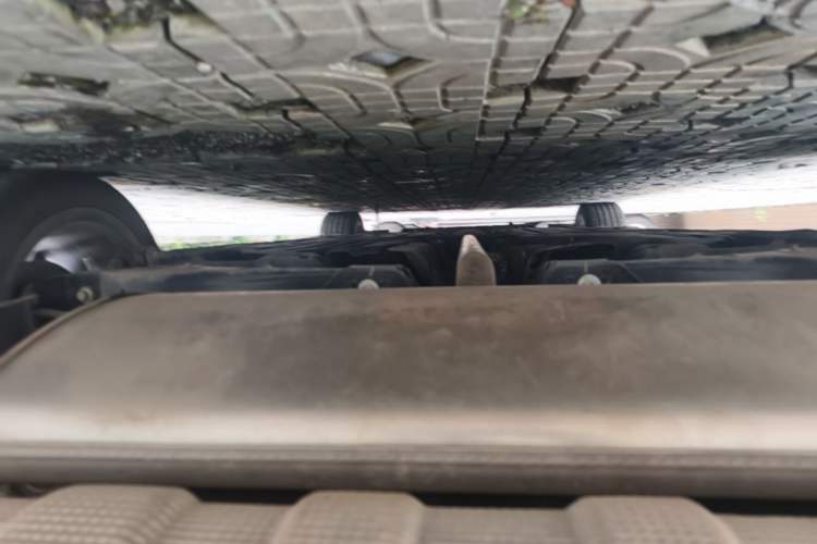 Used Geely Auto Preface 2025 Dongfang Yao 1.5TD Kunlun Edition Chassis Rear