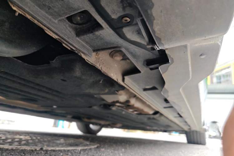Used Geely Auto Preface 2025 Dongfang Yao 1.5TD Kunlun Edition Chassis Rear Right