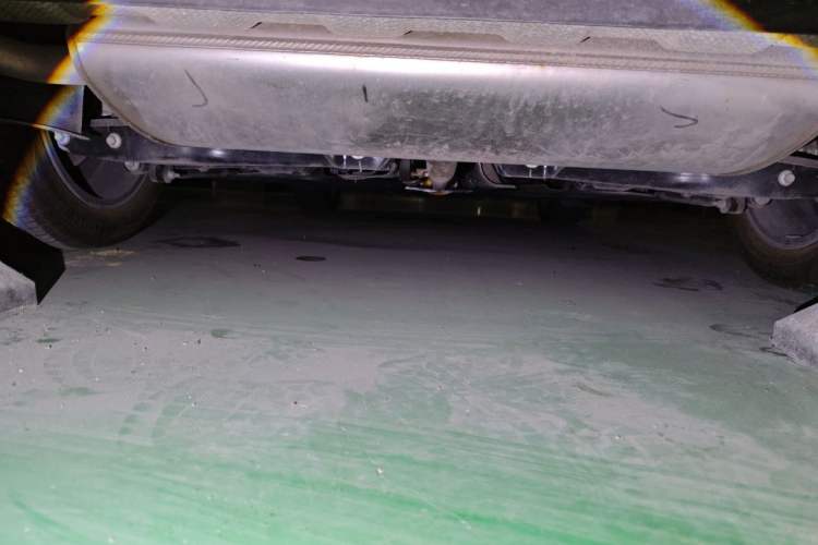 Used Geely Auto Preface 2025 Dongfang Yao 1.5TD Fuyao Edition Chassis Rear