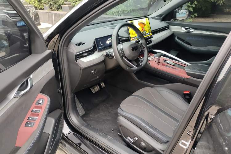 Used Geely Auto Preface 2025 Dongfang Yao 2.0TD Lanxing Edition Driver Seat