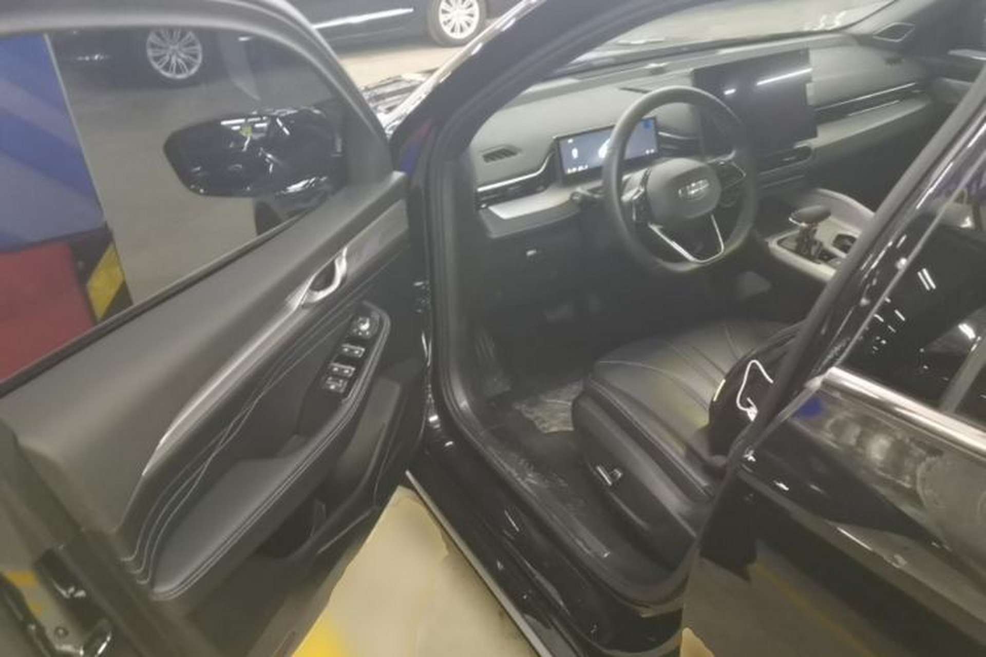 Used Geely Auto Preface 2025 Dongfang Yao 1.5TD Kunlun Edition Driver Seat