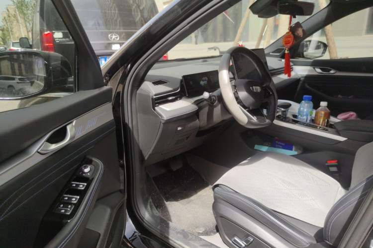 Used Geely Auto Preface 2025 Dongfang Yao 1.5TD Fuyao Edition Driver Seat