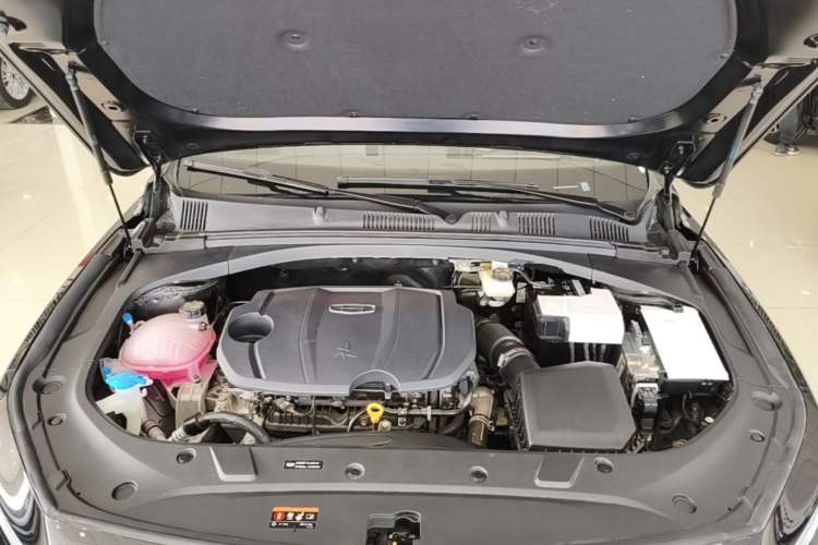 Used Geely Auto Preface 2025 Dongfang Yao 1.5TD Kunlun Edition Engine Bay