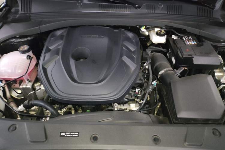 Used Geely Auto Preface 2025 Dongfang Yao 2.0TD Lanxing Edition Engine Bay