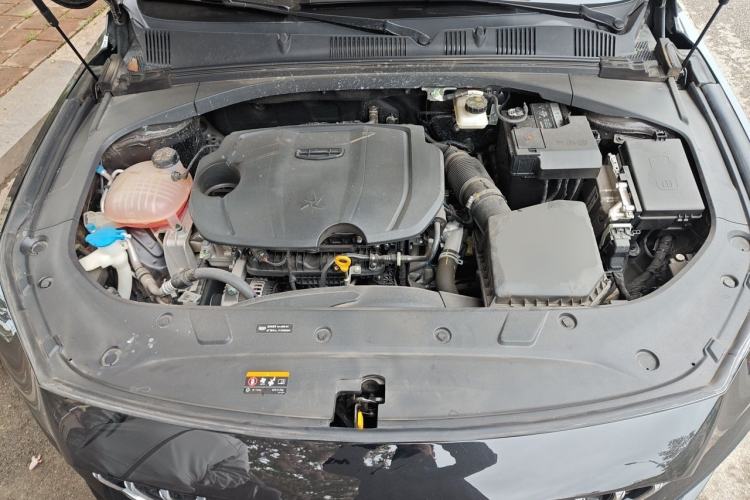 Used Geely Auto Preface 2025 Dongfang Yao 1.5TD Kunlun Edition Engine Bay