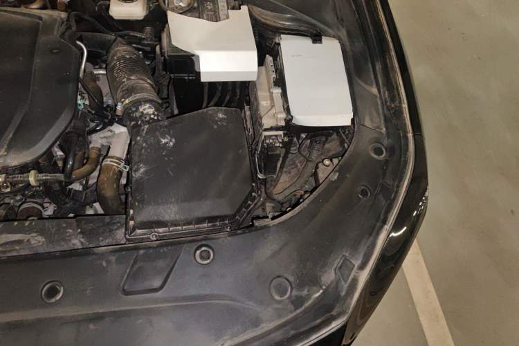 Used Geely Auto Preface 2025 Dongfang Yao 1.5TD Kunlun Edition Engine Bay Left