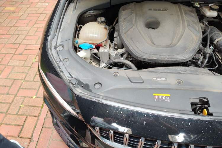 Used Geely Auto Preface 2025 Dongfang Yao 2.0TD Lanxing Edition Engine Bay Right