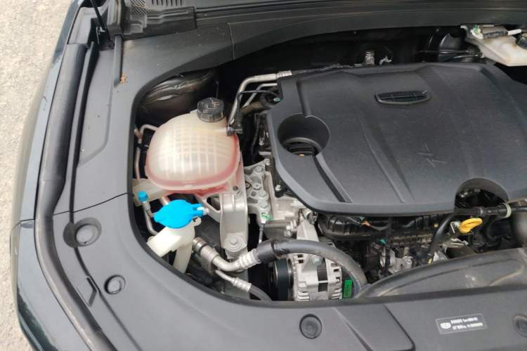 Used Geely Auto Preface 2025 Dongfang Yao 1.5TD Kunlun Edition Engine Bay Right