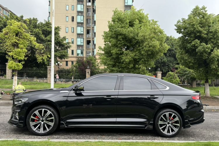 Used Geely Auto Preface 2025 Dongfang Yao 2.0TD Jin Chao Edition Exterior 3