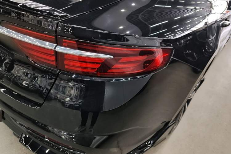 Used Geely Auto Preface 2025 Dongfang Yao 1.5TD Kunlun Edition Exterior 3