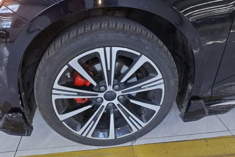 Used Geely Auto Preface 2025 Dongfang Yao 1.5TD Kunlun Edition Exterior 4