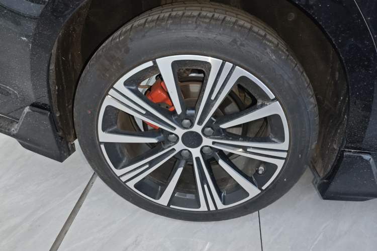 Used Geely Auto Preface 2025 Dongfang Yao 1.5TD Kunlun Edition Exterior 5