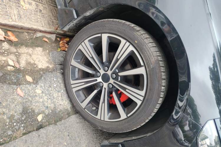 Used Geely Auto Preface 2025 Dongfang Yao 1.5TD Kunlun Edition Exterior 7