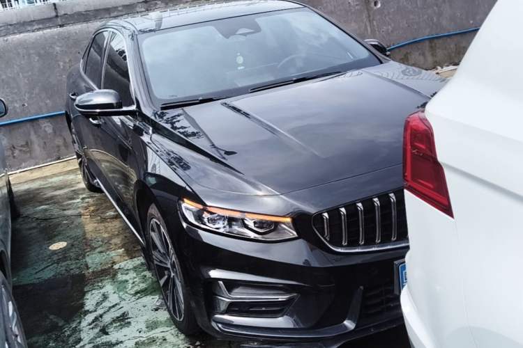 Used Geely Auto Preface 2025 Dongfang Yao 1.5TD Kunlun Edition Front Right 45 Deg