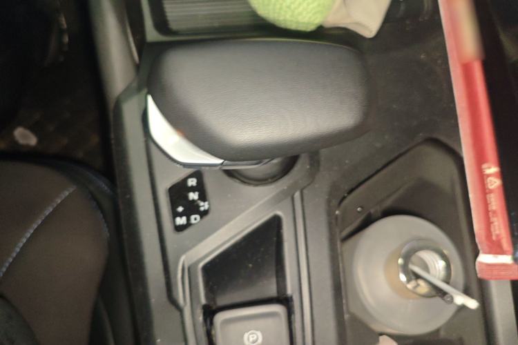 Used Geely Auto Preface 2025 Dongfang Yao 2.0TD Jin Chao Edition Gear Lever