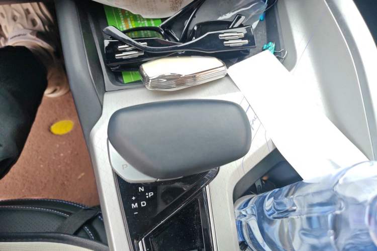 Used Geely Auto Preface 2025 Dongfang Yao 1.5TD Kunlun Edition Gear Lever