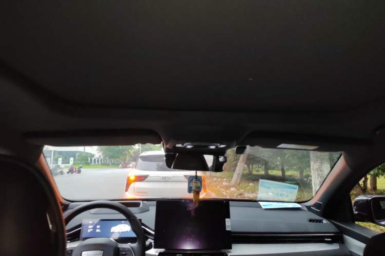Used Geely Auto Preface 2025 Dongfang Yao 2.0TD Moonlight Edition Headliner