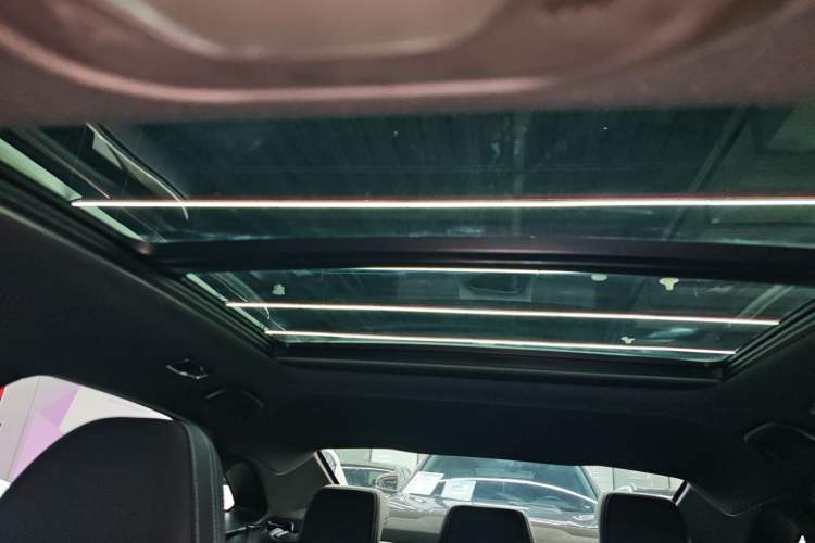 Used Geely Auto Preface 2025 Dongfang Yao 1.5TD Fuyao Edition Headliner