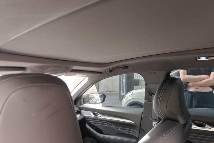 Used Geely Auto Preface 2025 Dongfang Yao 1.5TD Kunlun Edition Headliner