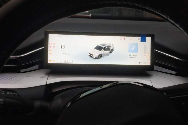Used Geely Auto Preface 2025 Dongfang Yao 1.5TD Kunlun Edition Instrument Cluster