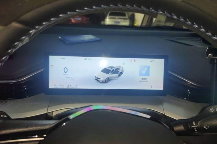 Used Geely Auto Preface 2025 Dongfang Yao 1.5TD Fuyao Edition Instrument Cluster