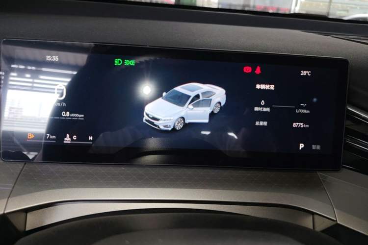 Used Geely Auto Preface 2025 Dongfang Yao 1.5TD Kunlun Edition Instrument Cluster