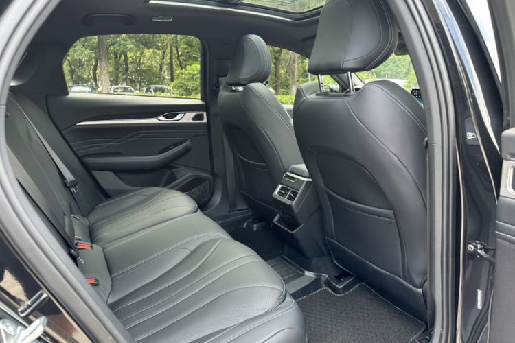 Used Geely Auto Preface 2025 Dongfang Yao 1.5TD Kunlun Edition Interior 1