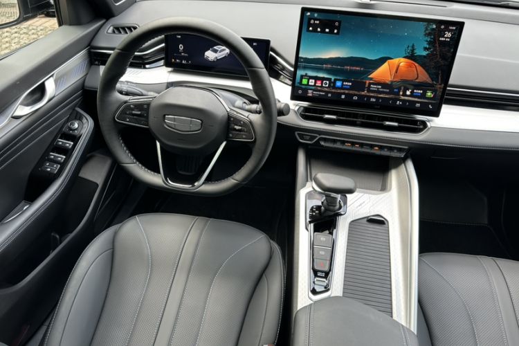 Used Geely Auto Preface 2025 Dongfang Yao 1.5TD Kunlun Edition Interior 11