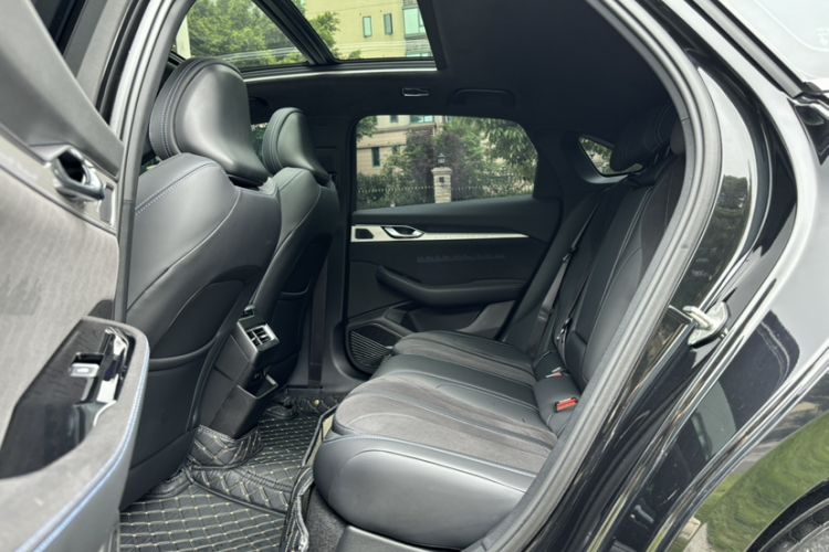 Used Geely Auto Preface 2025 Dongfang Yao 2.0TD Jin Chao Edition Interior 2