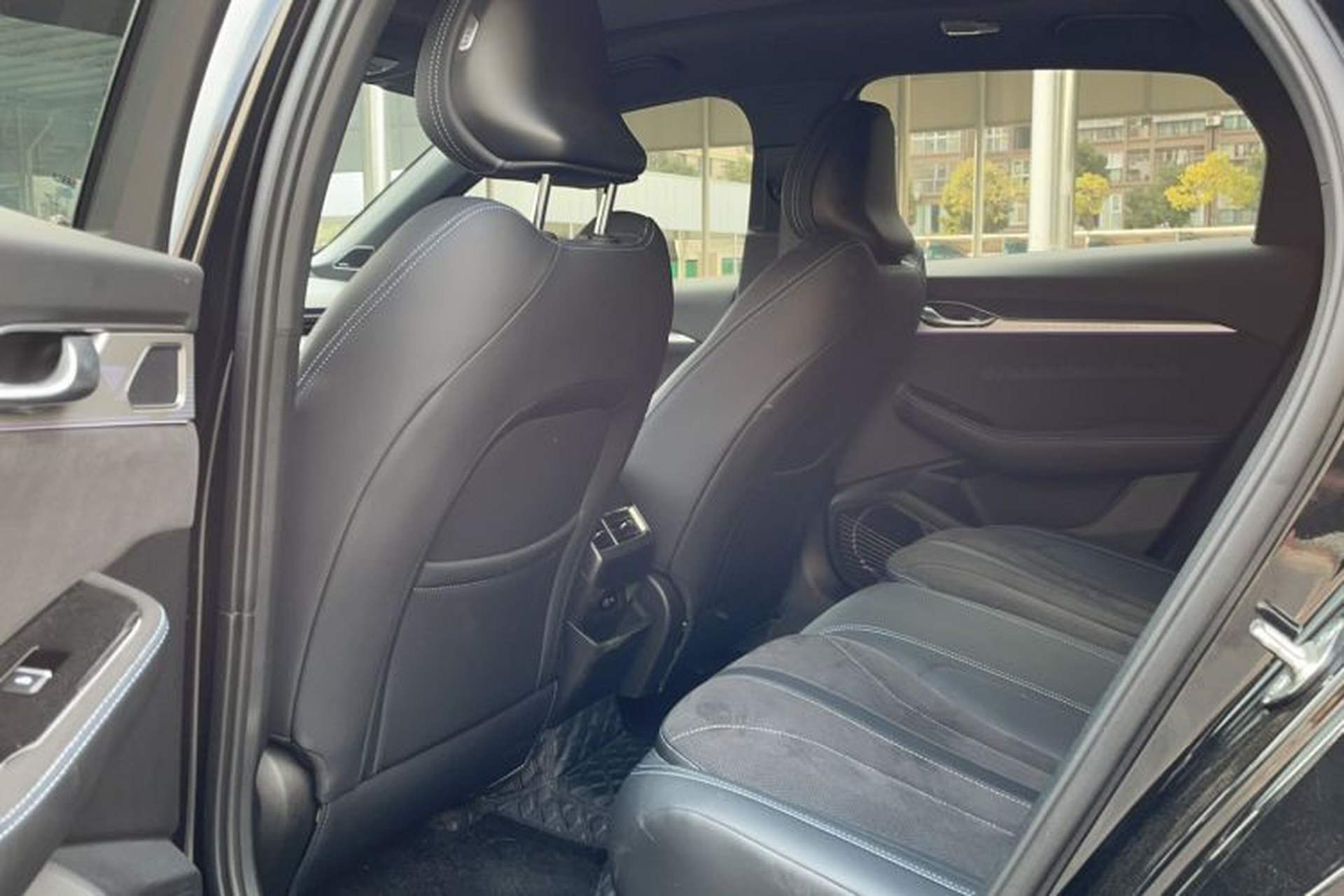 Used Geely Auto Preface 2025 Dongfang Yao 2.0TD Lanxing Edition Interior 2