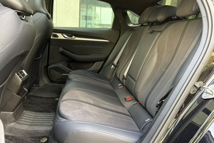 Used Geely Auto Preface 2025 Dongfang Yao 2.0TD Lanxing Edition Interior 3