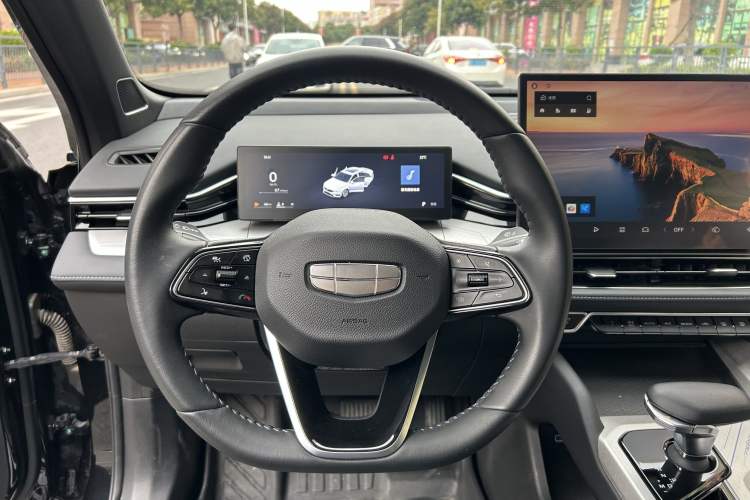 Used Geely Auto Preface 2025 Dongfang Yao 1.5TD Kunlun Edition Interior 3