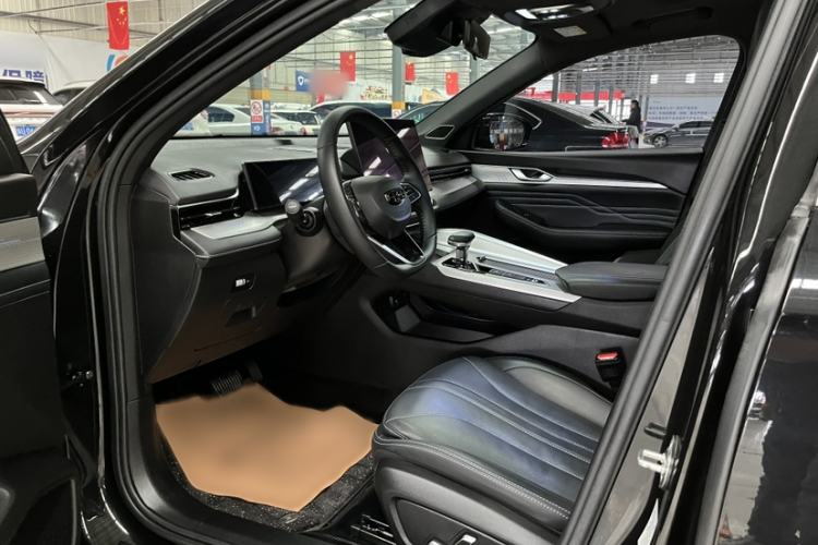 Used Geely Auto Preface 2025 Dongfang Yao 1.5TD Fuyao Edition Interior 4