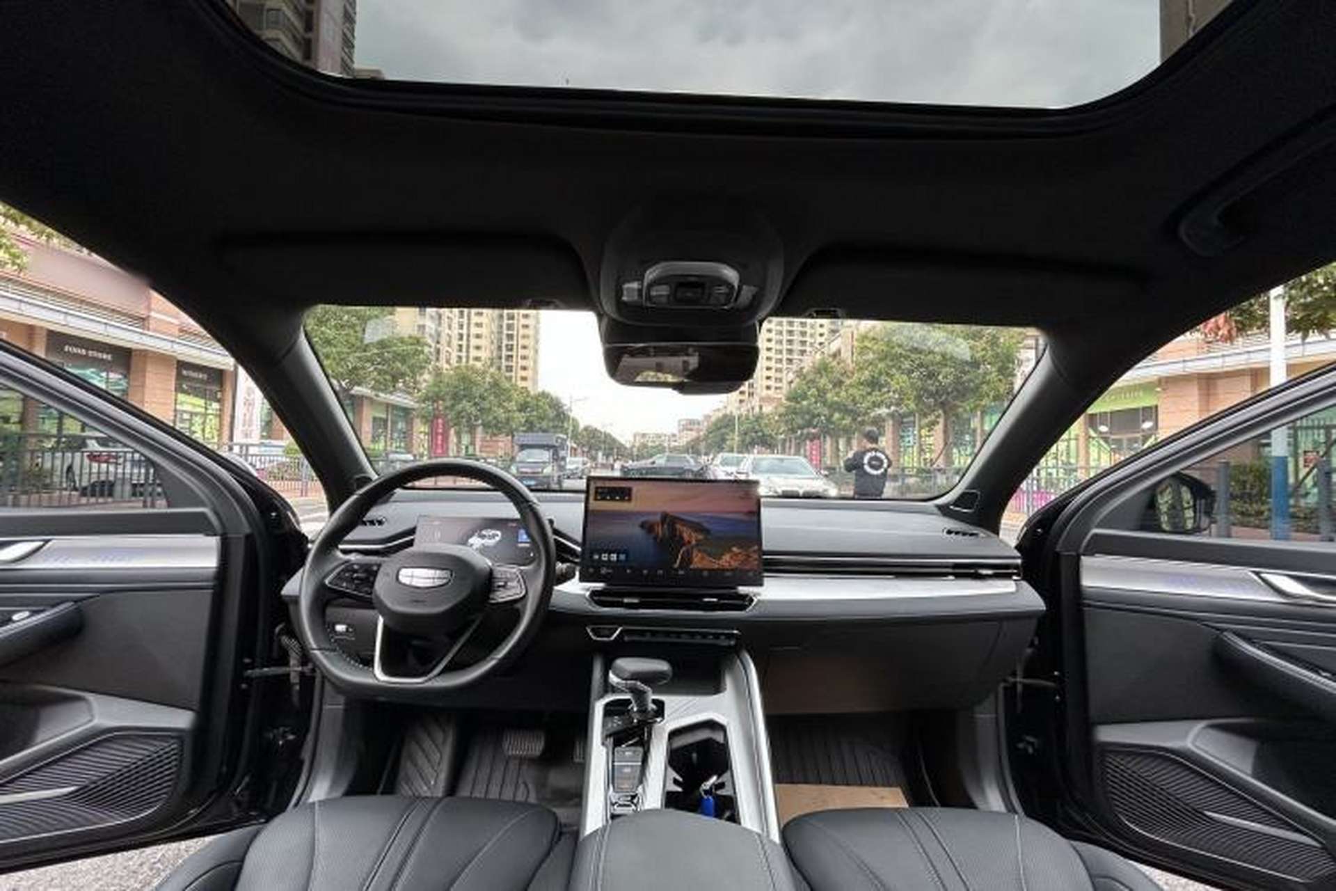 Used Geely Auto Preface 2025 Dongfang Yao 1.5TD Kunlun Edition Interior 4