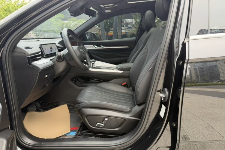 Used Geely Auto Preface 2025 Dongfang Yao 1.5TD Fuyao Edition Interior 6