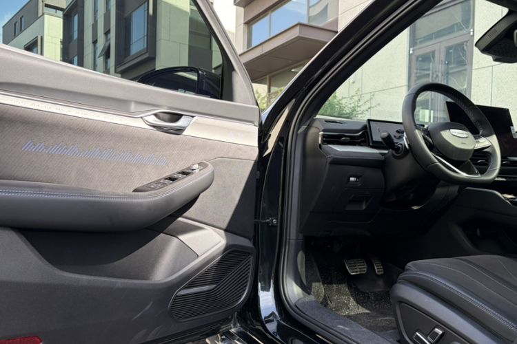 Used Geely Auto Preface 2025 Dongfang Yao 2.0TD Lanxing Edition Interior 8