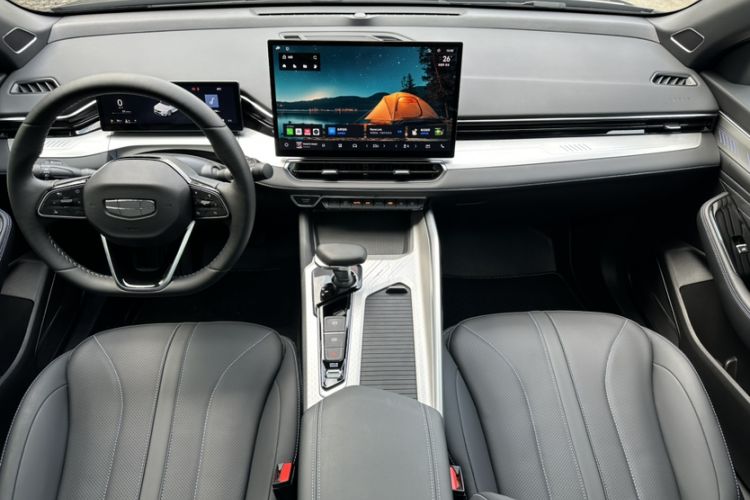 Used Geely Auto Preface 2025 Dongfang Yao 1.5TD Kunlun Edition Interior 8