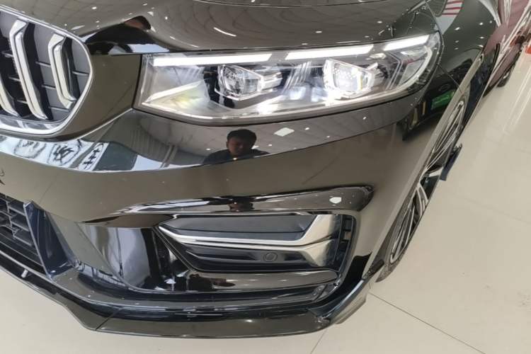 Used Geely Auto Preface 2025 Dongfang Yao 1.5TD Kunlun Edition Left Front Headlight