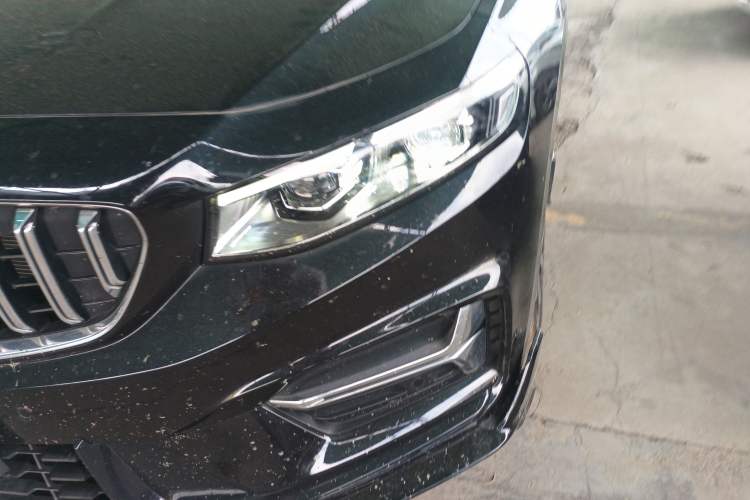 Used Geely Auto Preface 2025 Dongfang Yao 1.5TD Kunlun Edition Left Front Headlight