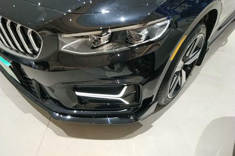 Used Geely Auto Preface 2025 Dongfang Yao 2.0TD Lanxing Edition Left Front Headlight