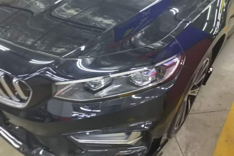 Used Geely Auto Preface 2025 Dongfang Yao 1.5TD Kunlun Edition Left Front Headlight