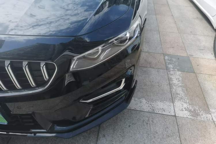 Used Geely Auto Preface 2025 Dongfang Yao 2.0TD Moonlight Edition Left Front Headlight