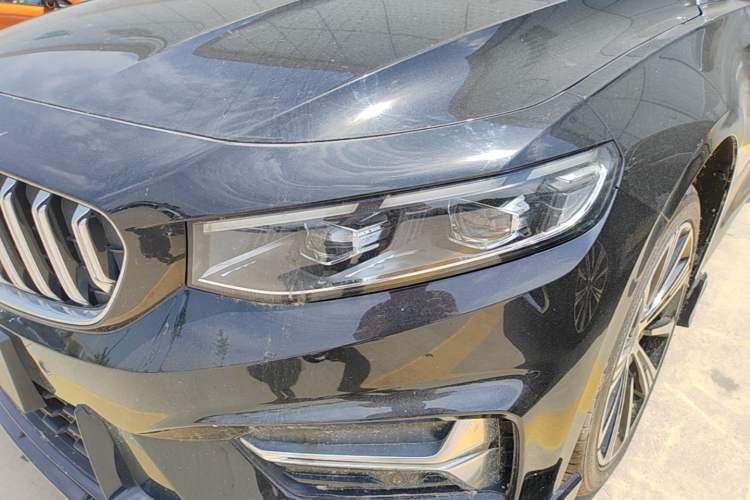 Used Geely Auto Preface 2025 Dongfang Yao 2.0TD Jin Chao Edition Left Front Headlight