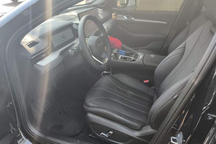 Used Geely Auto Preface 2025 Dongfang Yao 1.5TD Kunlun Edition Left Front Seat