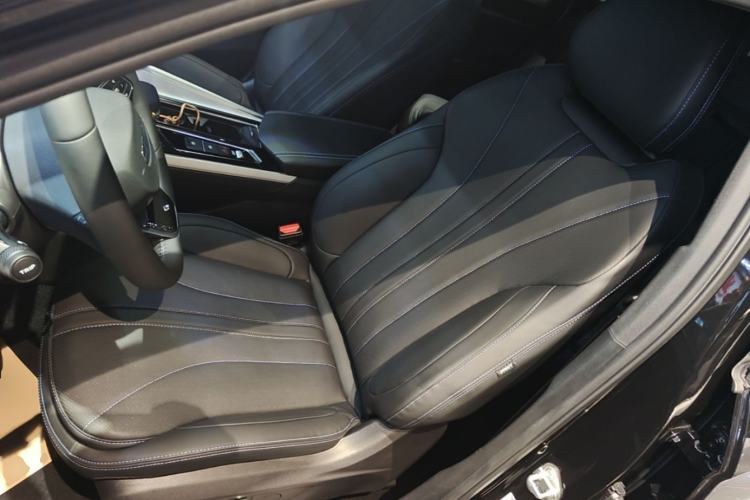 Used Geely Auto Preface 2025 Dongfang Yao 1.5TD Kunlun Edition Left Front Seat