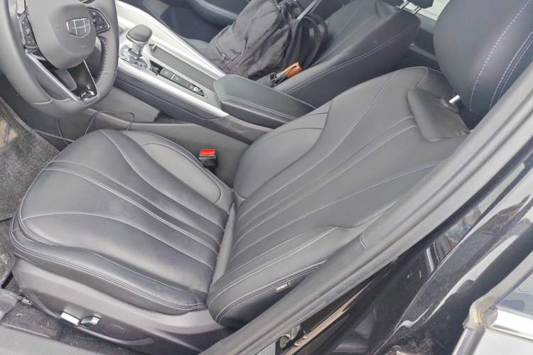 Used Geely Auto Preface 2025 Dongfang Yao 1.5TD Kunlun Edition Left Front Seat