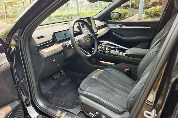Used Geely Auto Preface 2025 Dongfang Yao 2.0TD Lanxing Edition Left Front Seat